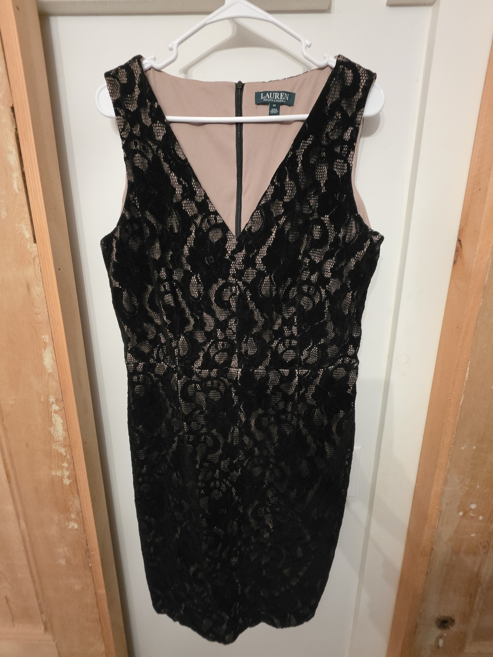 Lauren Ralph Lauren Black Lace Sheath Dress with Nude Lining (14)